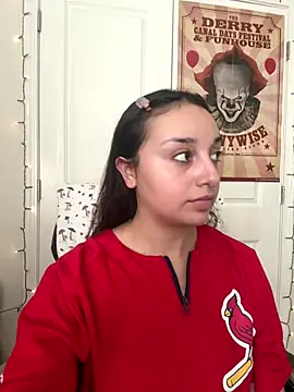 CharmingMaddie online show from 7, 1, 2026