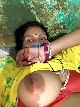 Snapshot of Love-pari077 chatting on 16, 9, 2025 Love-pari077 online show from 16, 9, 2025