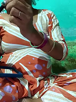 Snapshot of Love-pari077 chatting on 21, 9, 2025 Love-pari077 online show from 21, 9, 2025