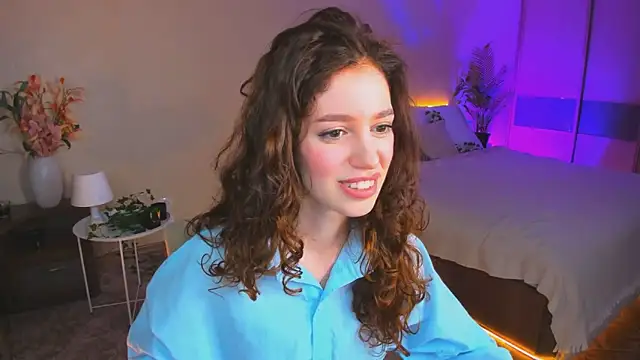 Snapshot of ChristinaConteeree chatting on 6, 10, 2025 ChristinaConteeree online show from 6, 10, 2025