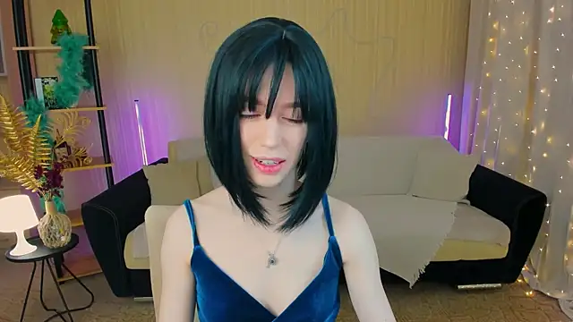 ChristinaConteeree online show from 15, 1, 2026