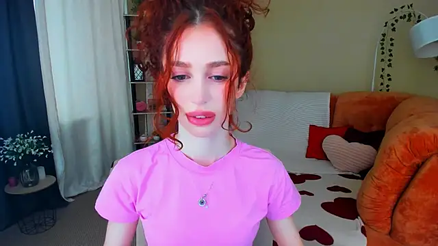 Snapshot of ChristinaConteeree chatting on 9, 7, 2026 ChristinaConteeree online show from 9, 7, 2026