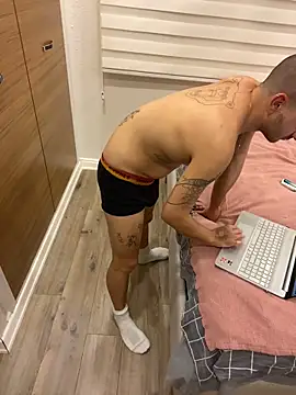 darkdecide online show from 1, 11, 2025