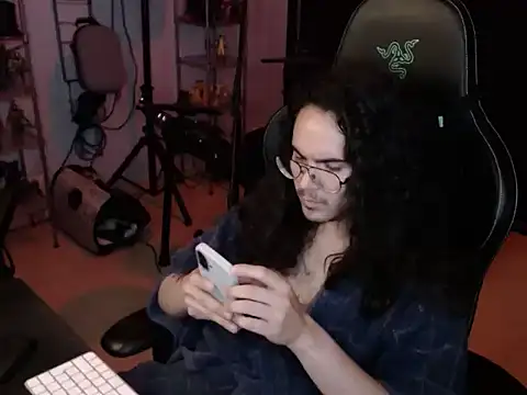 Snapshot of dorrey21 chatting on 13, 4, 2026 dorrey21 online show from 13, 4, 2026
