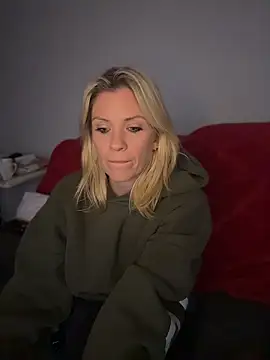 Lexi-Lux-X online show from 26, 4, 2026