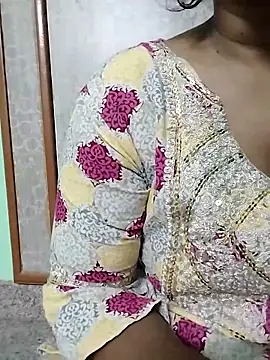 Snapshot of Monika_Telugu_Girl chatting on 27, 9, 2025 Monika Telugu Girl online show from 27, 9, 2025