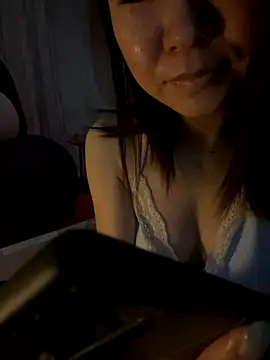 Snapshot of Lauren_778 chatting on 3, 10, 2025 Lauren 778 online show from 3, 10, 2025