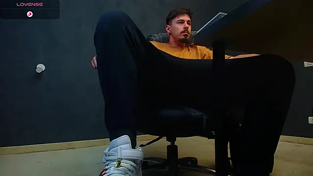 EnzoRace online show from 8, 10, 2025