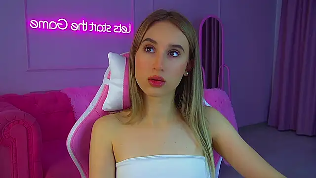 VictoriaHopsons online show from 16, 11, 2025