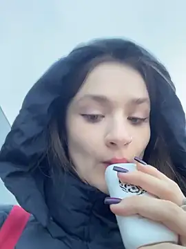 KittyQueeny online show from 22, 11, 2025