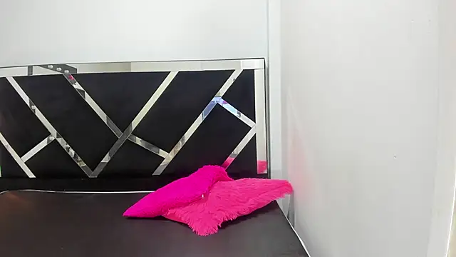 iisabella noa online show from 17, 9, 2025