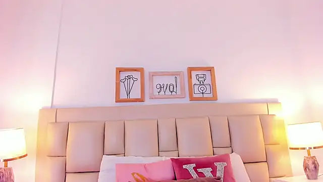 HarleyQueen666 online show from 30, 11, 2025