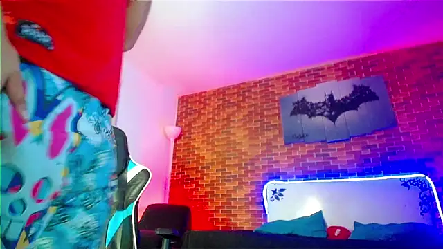 Michael twink  online show from 2, 11, 2025