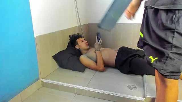 spicy adonhis online show from 2, 11, 2025