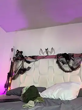 SamanthaDiamonds  online show from 12, 10, 2025