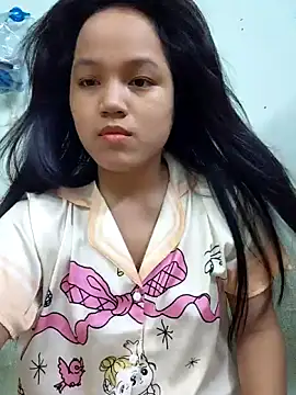 Snapshot of BabySweet-18 chatting on 19, 4, 2026 BabySweet-18 online show from 19, 4, 2026