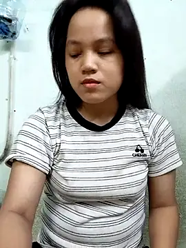 Snapshot of BabySweet-18 chatting on 21, 4, 2026 BabySweet-18 online show from 21, 4, 2026