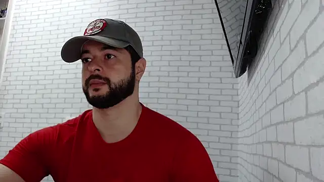 Snapshot of BombeiroHotx chatting on 1, 11, 2025 BombeiroHotx online show from 1, 11, 2025