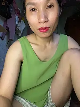 Snapshot of MinHiNi chatting on 14, 9, 2025 MinHiNi online show from 14, 9, 2025