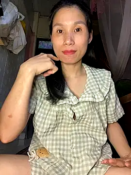 Snapshot of MinHiNi chatting on 21, 9, 2025 MinHiNi online show from 21, 9, 2025