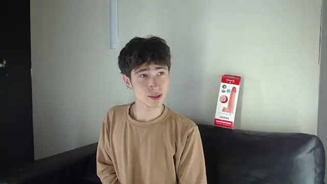 Snapshot of _DantFox_ chatting on 18, 9, 2025 DantFox online show from 18, 9, 2025