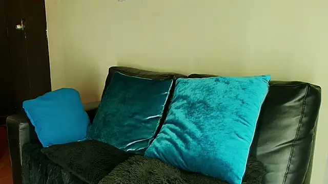 Snapshot of _DantFox_ chatting on 22, 10, 2025 DantFox online show from 22, 10, 2025