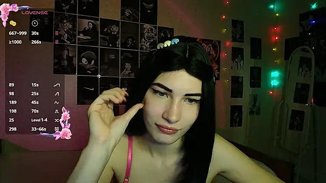 Snapshot of mskissa chatting on 8, 9, 2025 mskissa online show from 8, 9, 2025