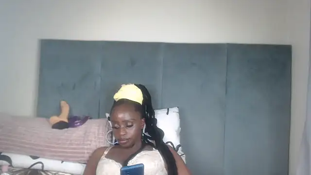 Jah-Queen online show from 13, 11, 2025