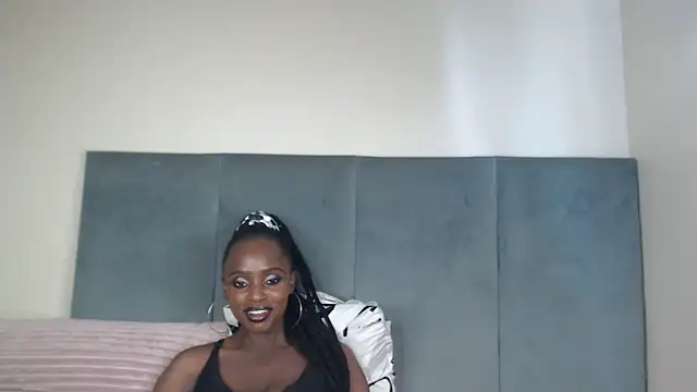Jah-Queen online show from 8, 4, 2026