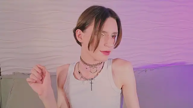 madi snow online show from 12, 11, 2025