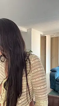 Lily June online show from 15, 4, 2026