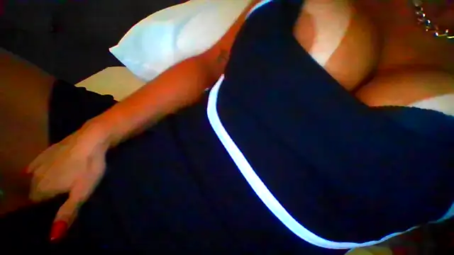 Snapshot of girlninf chatting on 3, 12, 2025 girlninf online show from 3, 12, 2025