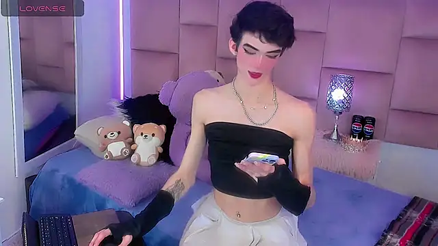 Baby FenixTS online show from 13, 1, 2026