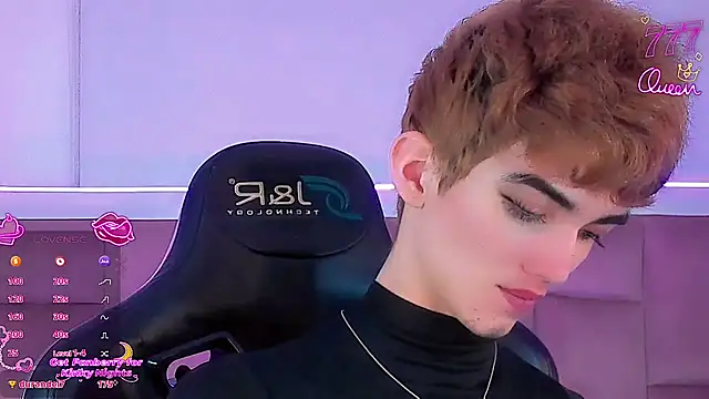 Baby FenixTS online show from 9, 3, 2026