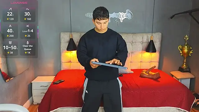 Horny nick18 online show from 9, 10, 2025