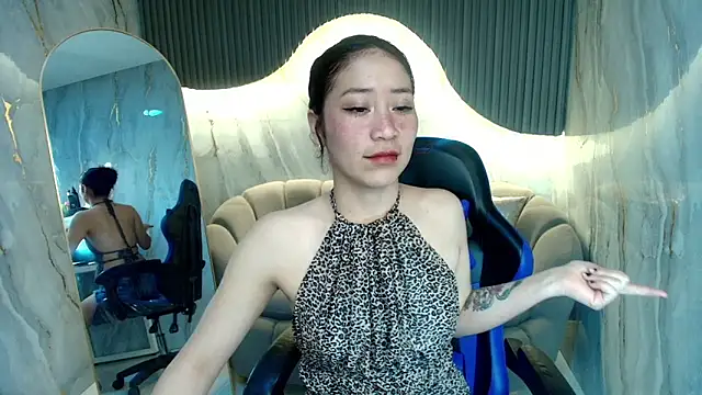 valentina r  online show from 12, 11, 2025