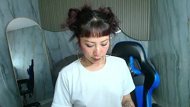 valentina r  online show from 11, 1, 2026