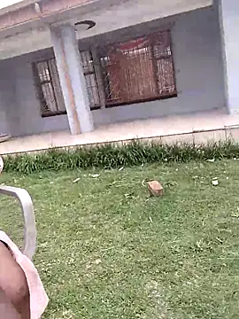 Snapshot of SweetHoney21_ chatting on 3, 11, 2025 SweetHoney21 online show from 3, 11, 2025