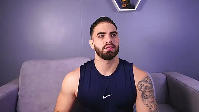 Paul Phoenix online show from 2, 11, 2025