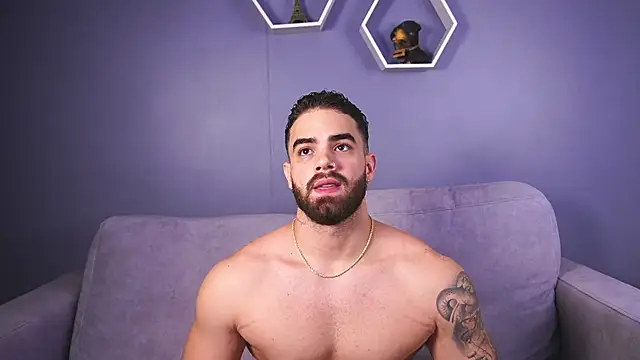 Paul Phoenix online show from 3, 11, 2025