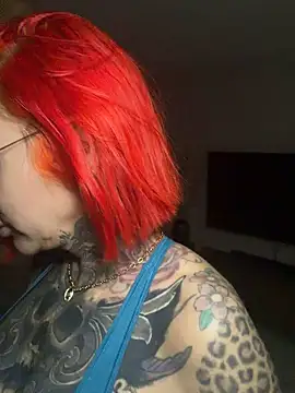 Snapshot of CatCoxx chatting on 11, 5, 2026 CatCoxx online show from 11, 5, 2026