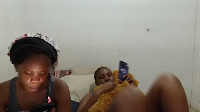 EssenceLovers online show from 6, 1, 2026