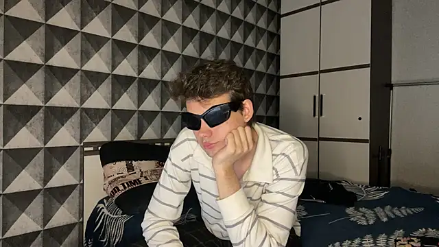 merycouple online show from 20, 4, 2026