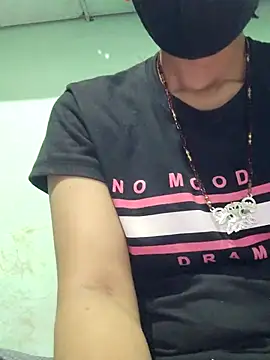 poojam93 online show from 22, 9, 2025