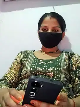 poojam93 online show from 18, 10, 2025