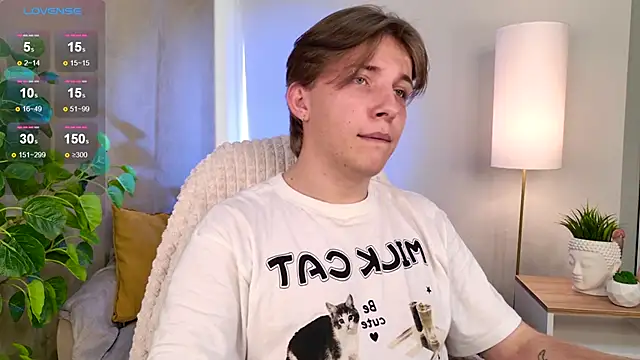 Snapshot of Robby_Manson chatting on 28, 9, 2025 Robby Manson online show from 28, 9, 2025