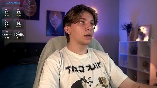 Snapshot of Robby_Manson chatting on 30, 9, 2025 Robby Manson online show from 30, 9, 2025