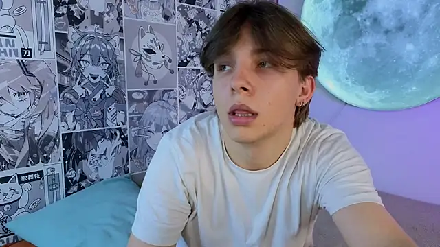 Snapshot of Robby_Manson chatting on 20, 10, 2025 Robby Manson online show from 20, 10, 2025