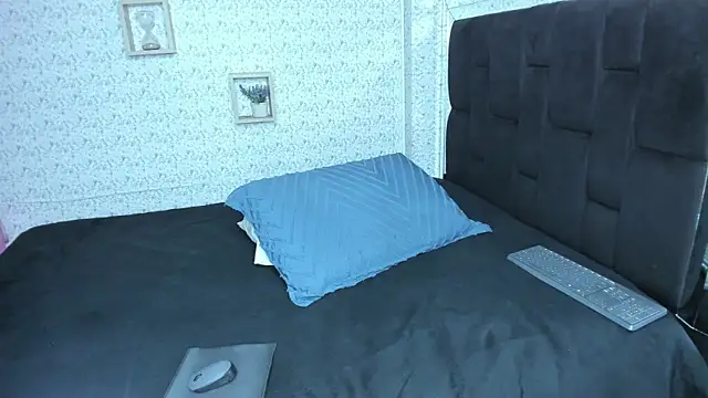 lisa logan online show from 14, 1, 2026