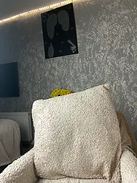 TianaCharm online show from 4, 2, 2026